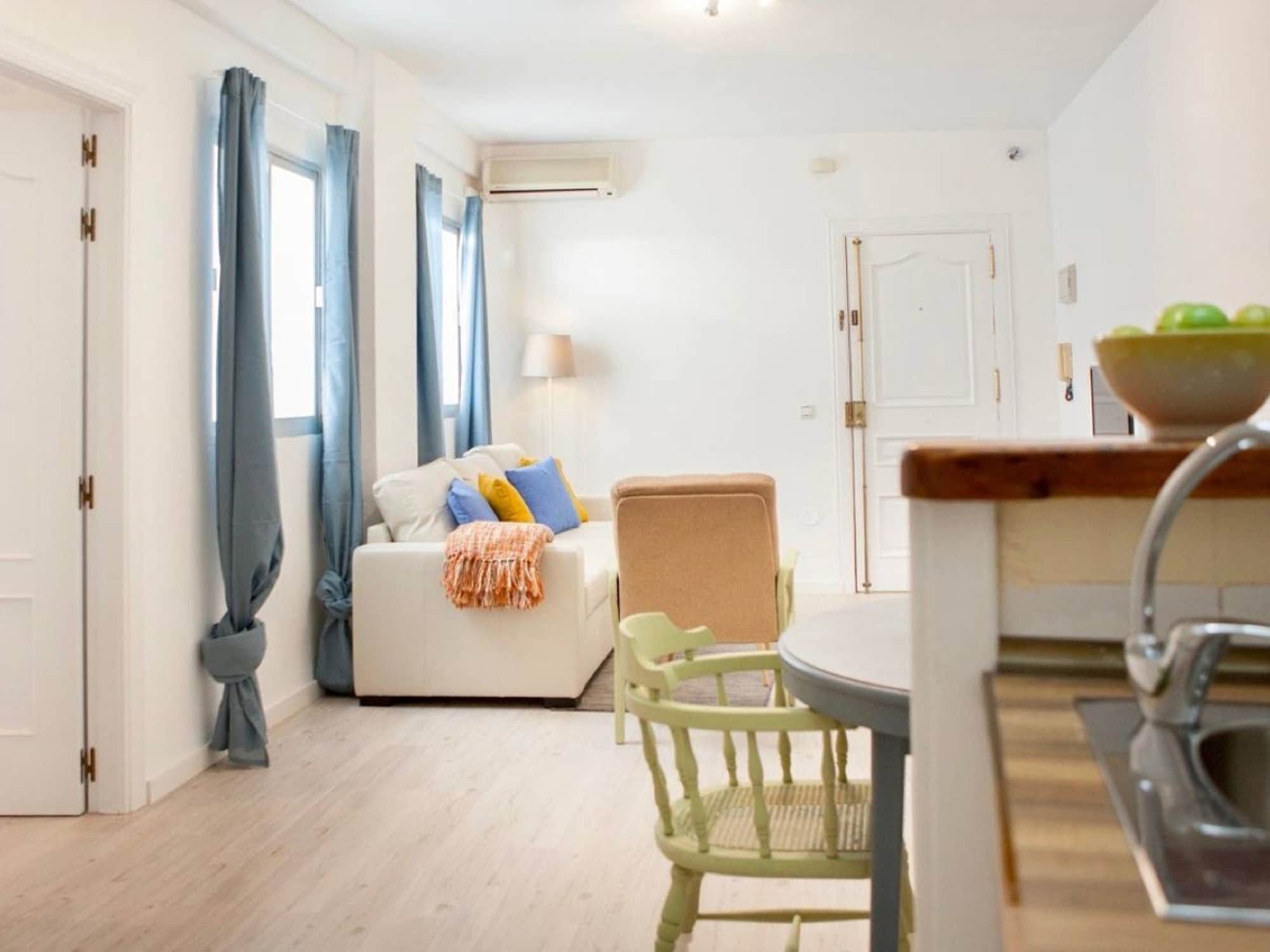 Апартаменты Del Parque Flats Santos Exclusive Малага Экстерьер фото